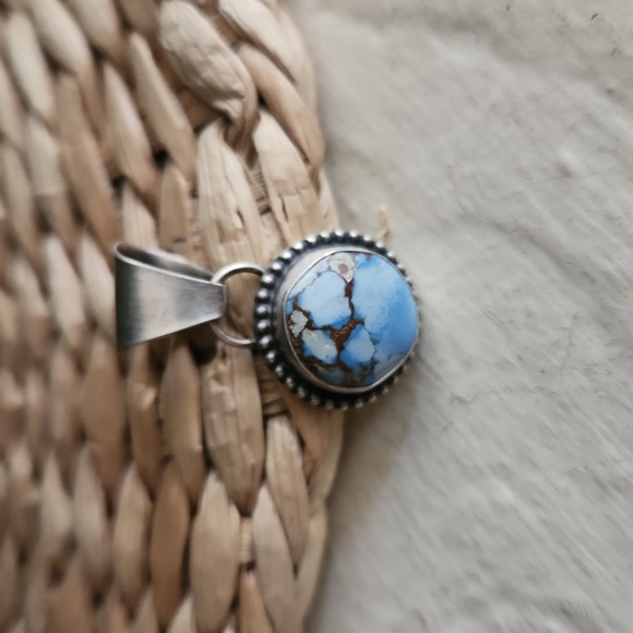 Gorgeous NWOT Native American Navajo Golden Hills Turquoise Pendant 🩵 - Picture 4 of 10